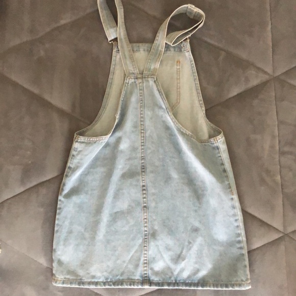 Forever 21 blue light wash denim overall dress - Picture 2 of 3
